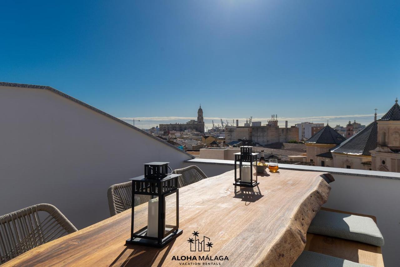 Luxury Duplex With Pool And Padel Court In Town Apartment Малага Екстериор снимка