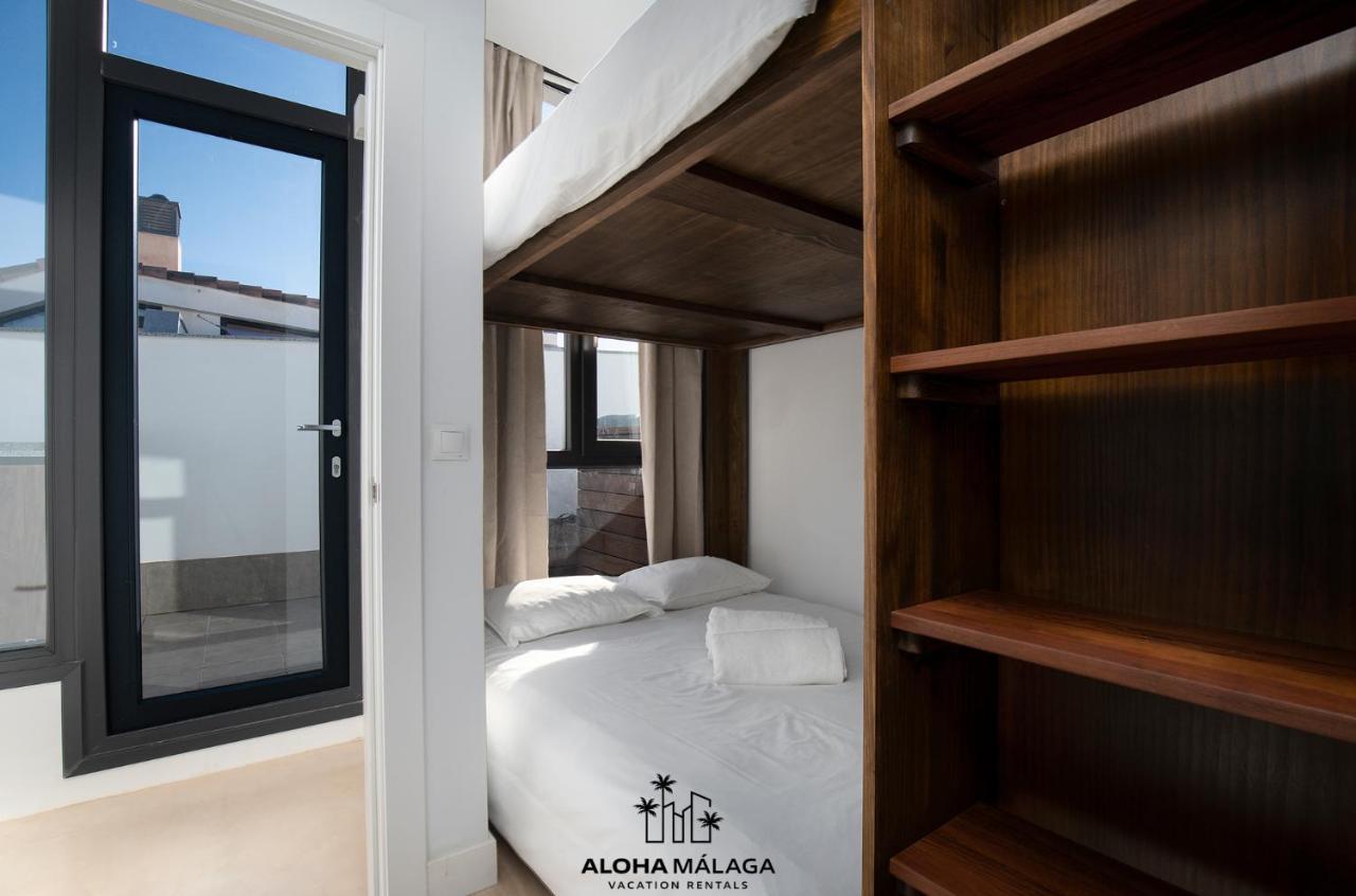 Luxury Duplex With Pool And Padel Court In Town Apartment Малага Екстериор снимка